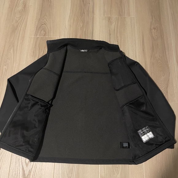The North Face Apex Bionic Jacket Black Boys XL 18/20 - Picture 2 of 3